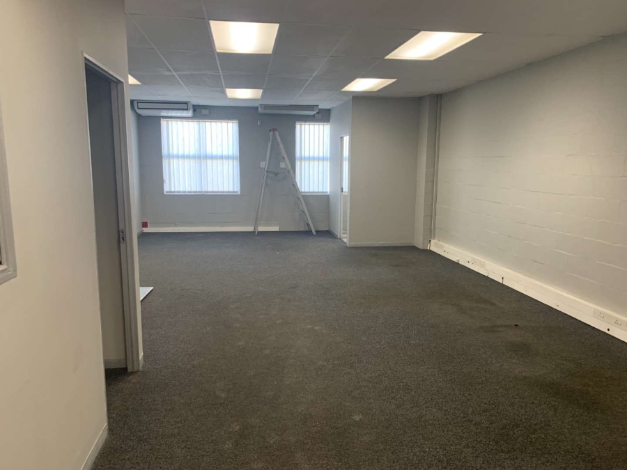 To Let commercial Property for Rent in De Bron Western Cape